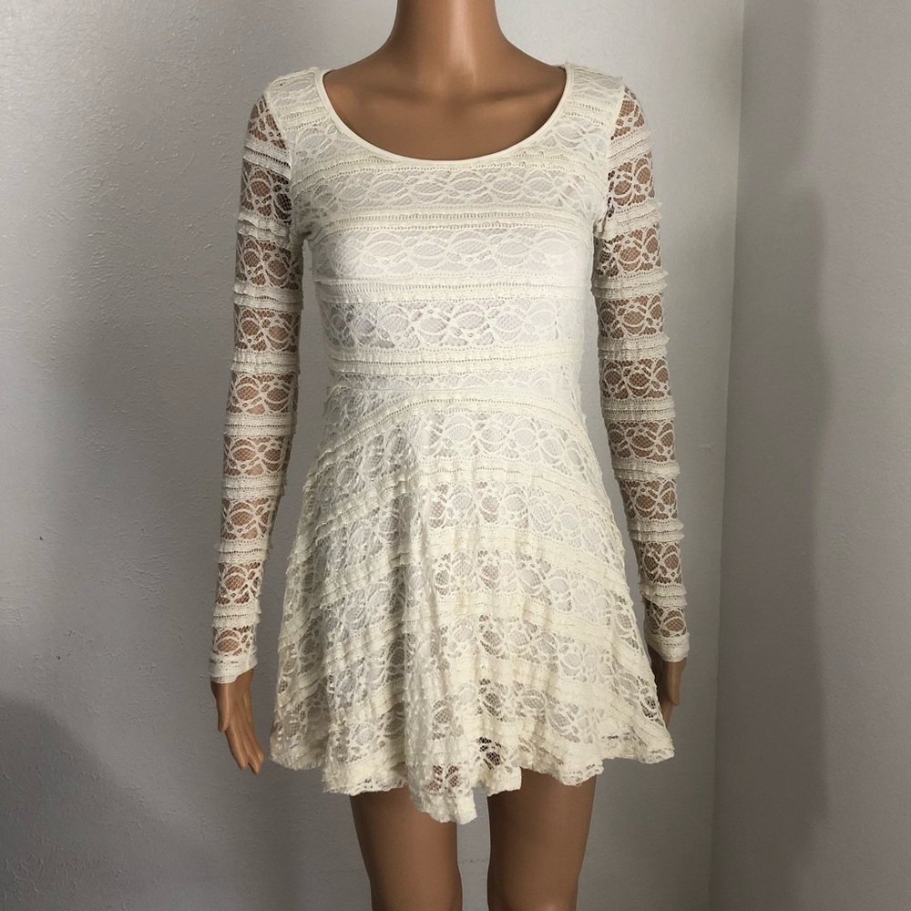 XXI White mini dress - Picture 3 of 8